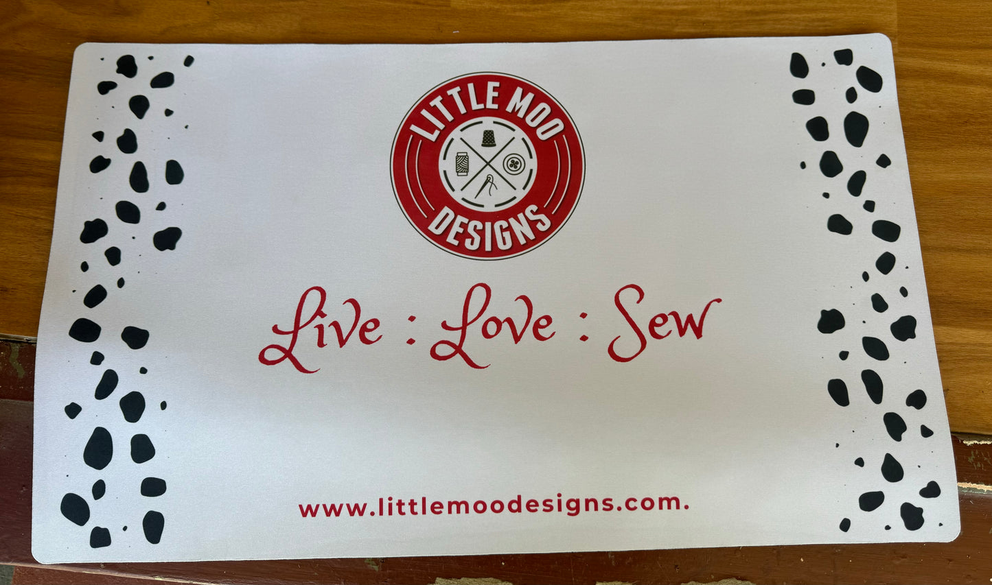 Sewing Machine Mat CUSTOM DESIGN / LOGO with matching tin