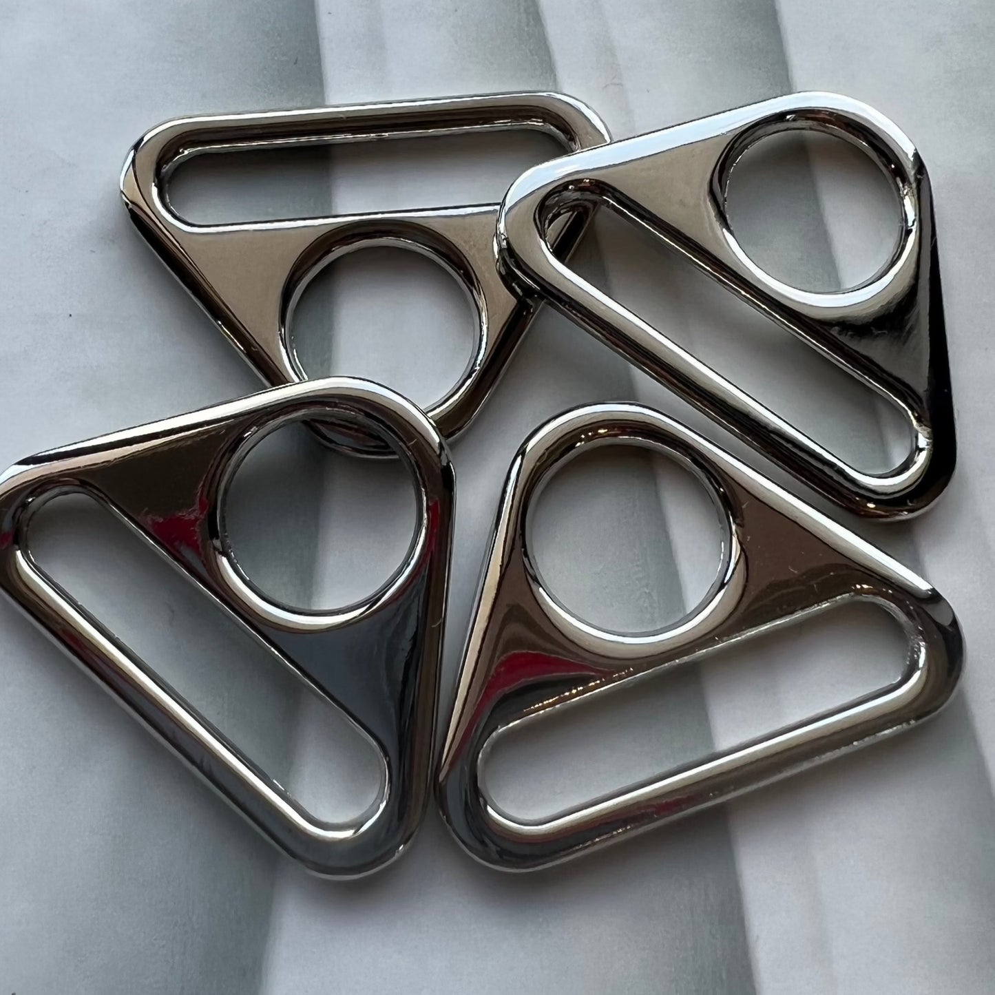 Triangle strap connector 25mm