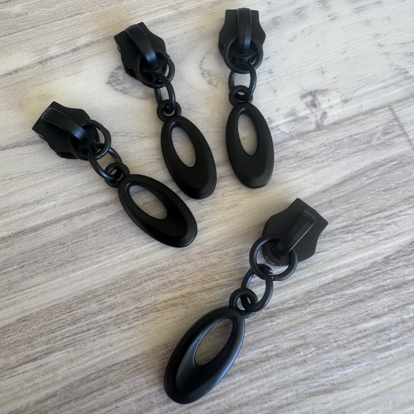 Bag making Tear drop zipper pulls #5 Matte Black