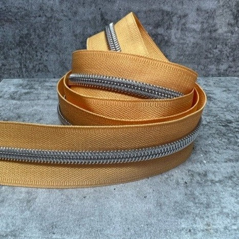 #5 zipper tape Peach 1, 3, 5and 10 metre bundles available
