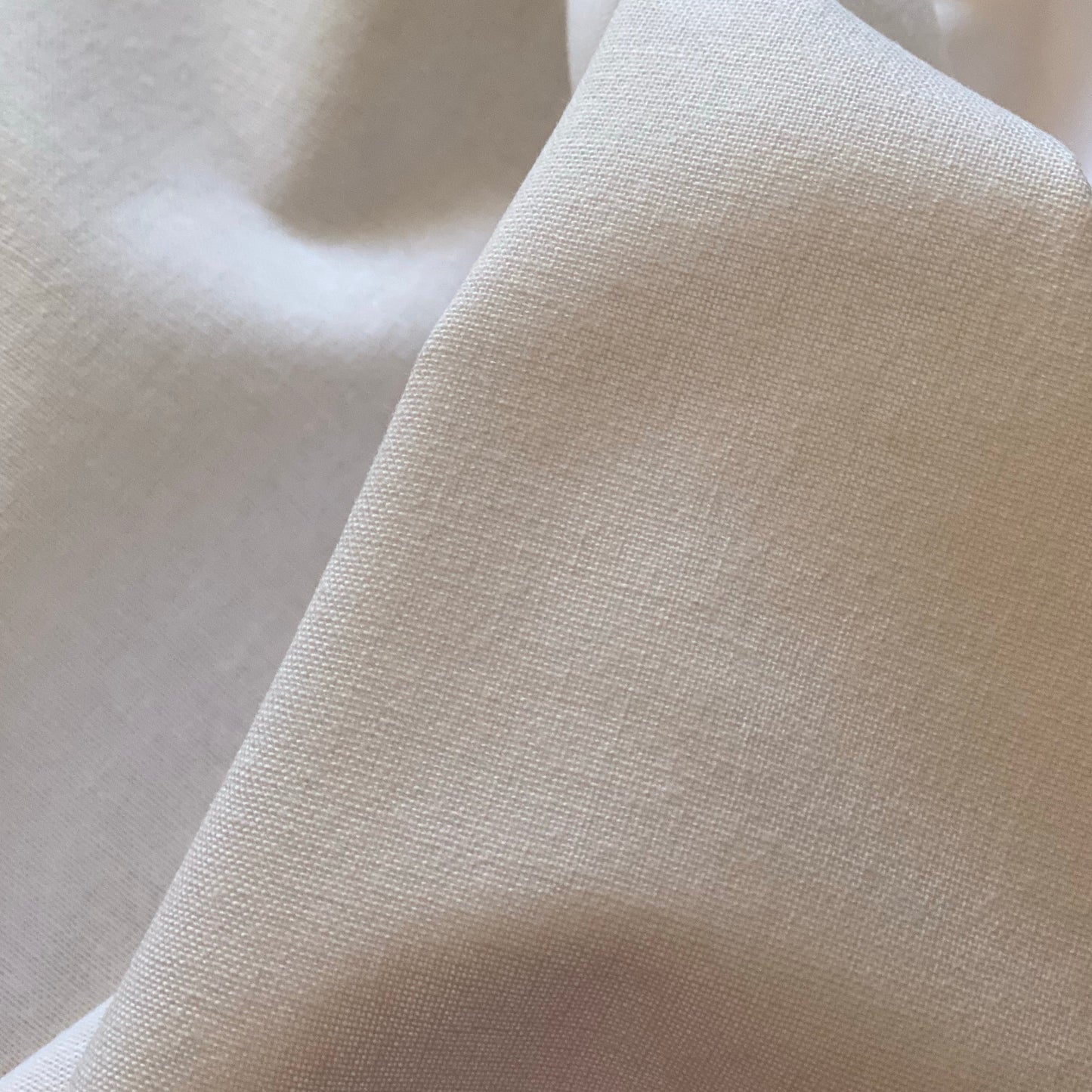 Woven Cotton fusible Interfacing Heavy weight 150 GSM 1m to 10m metre bundles