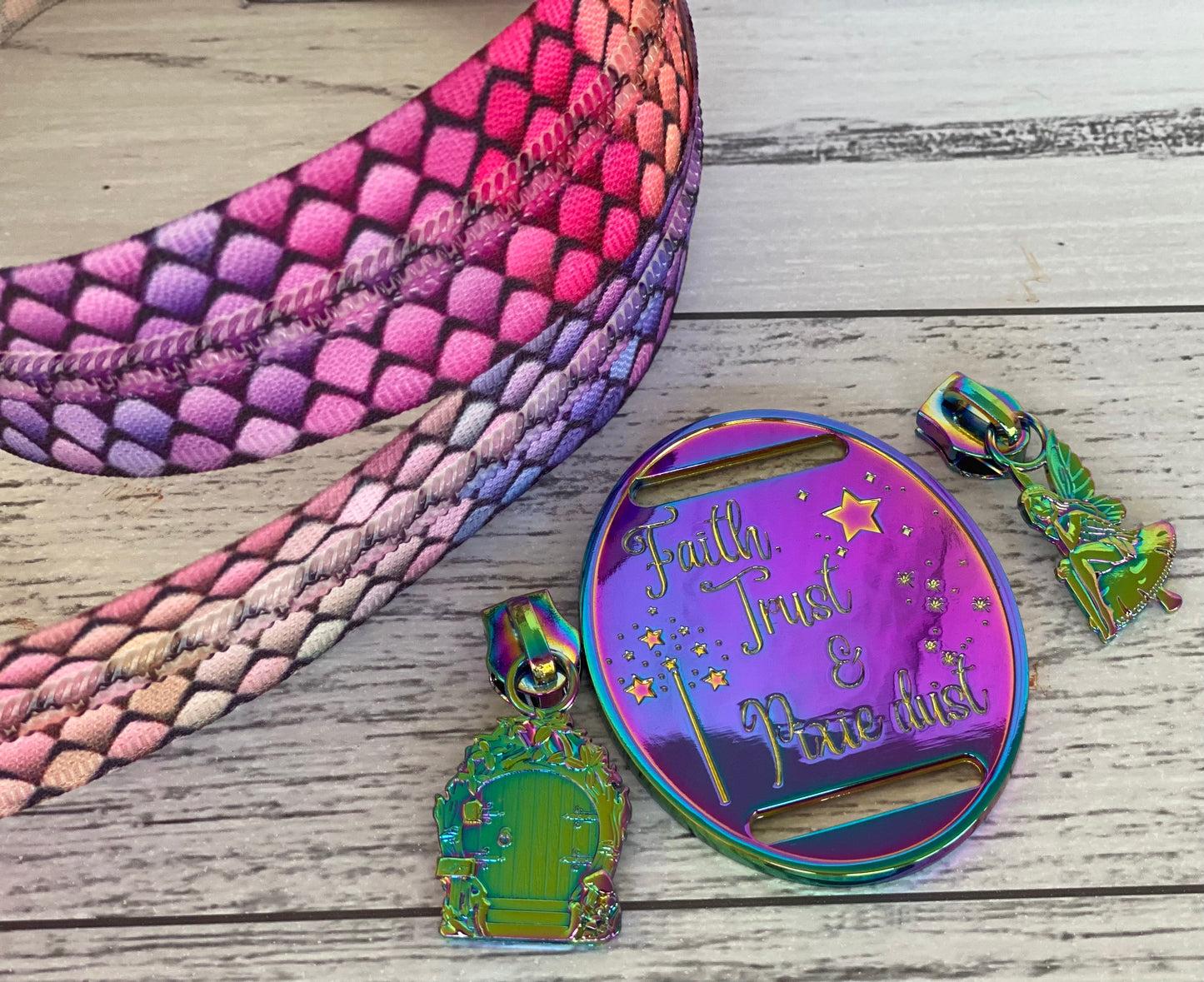 #5 zipper tape Rainbow scales