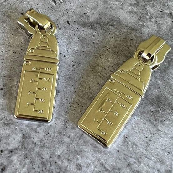 #5 zipper pulls Baby bottle Silver