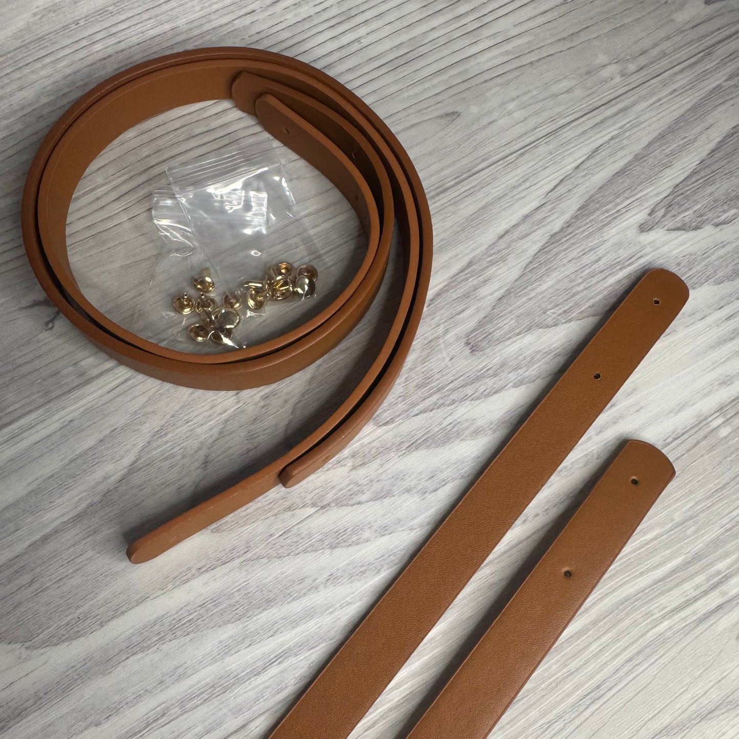 Premium Faux leather bag handles rivet in