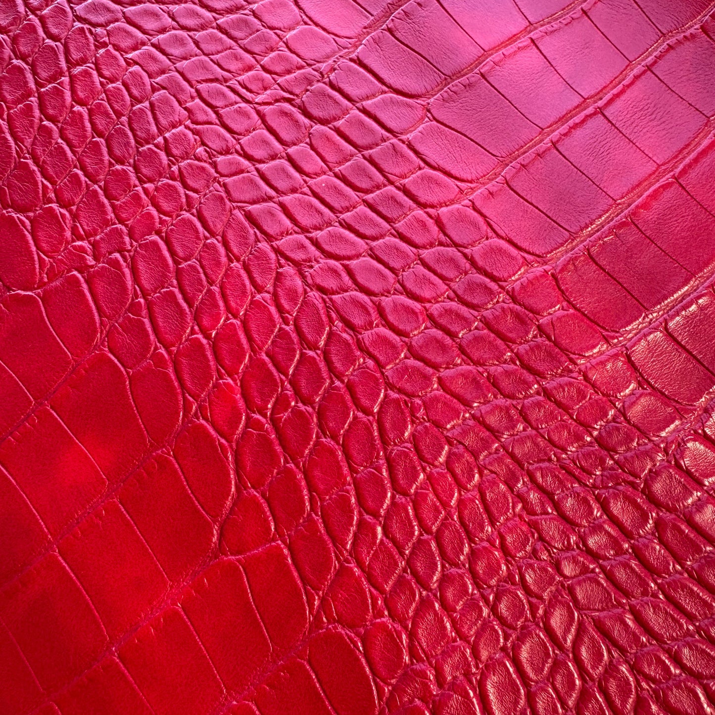 Croc texture red