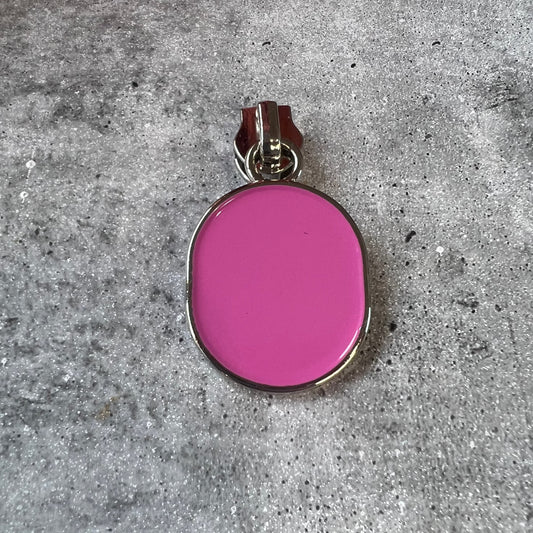 #5 Coloured Statement Discs zipper pulls Medium Pink
