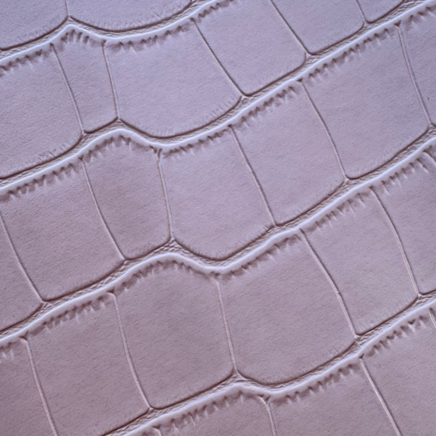 Croc texture soft pink